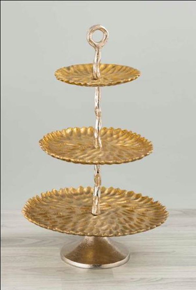 <span style="margin: 0px 0px 5px 0px; font-weight: 600; color:#81655d;">Item #: AR-CS009</span><br />Cake Stand