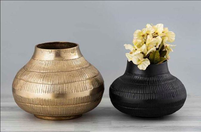<span style="margin: 0px 0px 5px 0px; font-weight: 600; color:#81655d;">Item #: AR-V0007</span><br />Flower Vase