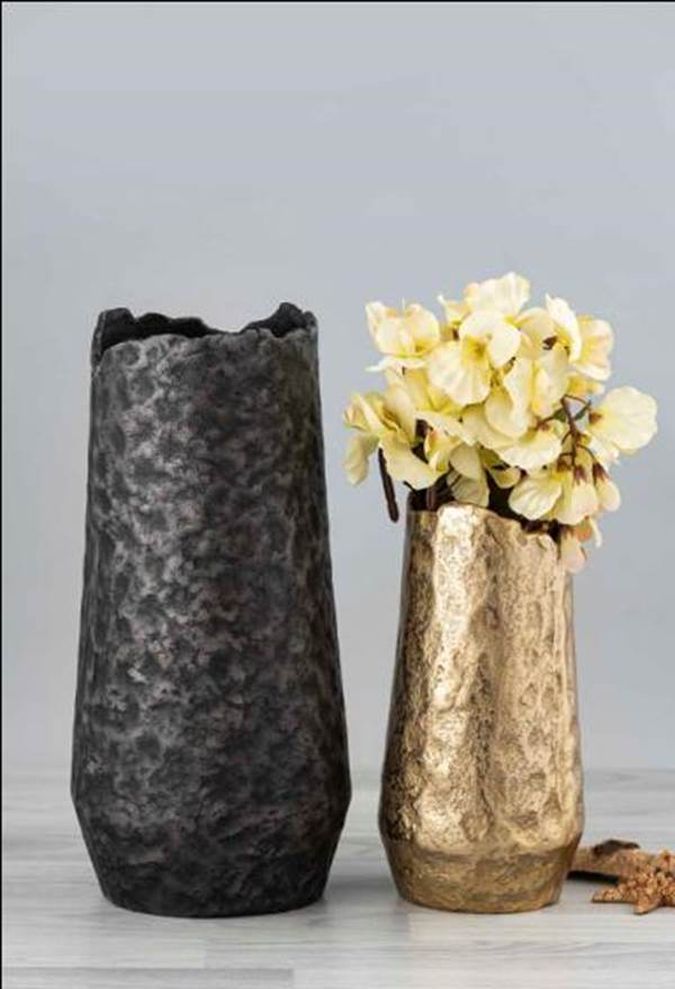 <span style="margin: 0px 0px 5px 0px; font-weight: 600; color:#81655d;">Item #: AR-V0018</span><br />Flower Vase